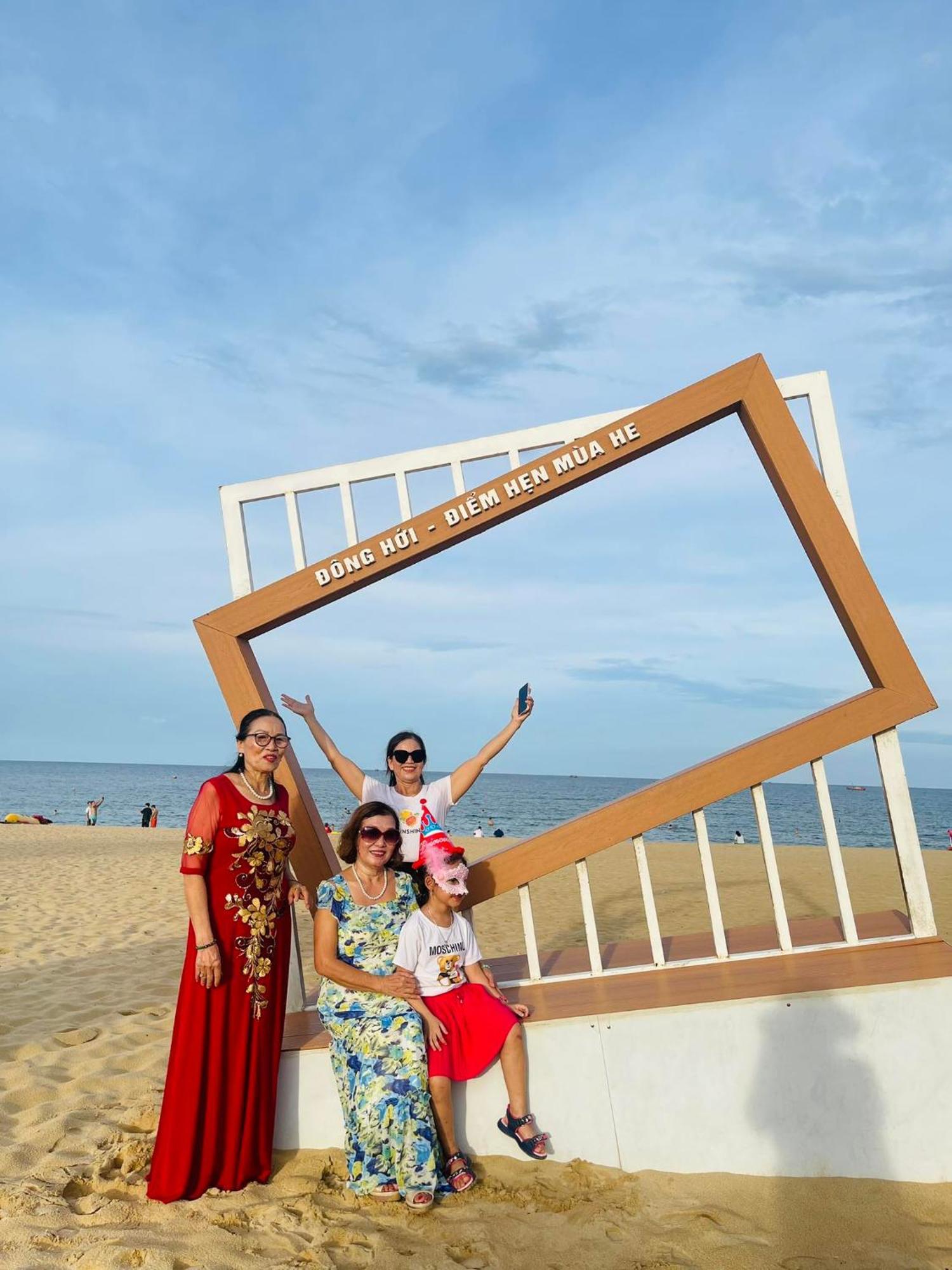 Nha Nghi Hang Nga Dong Hoi Exteriér fotografie
